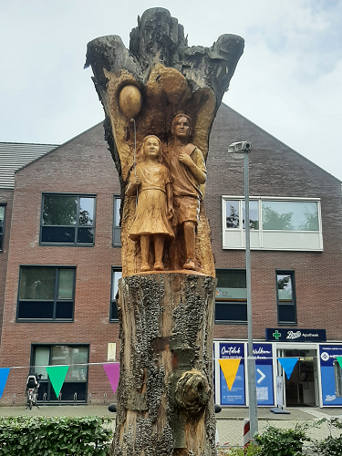 Boomkunstwerk Velp juni2024